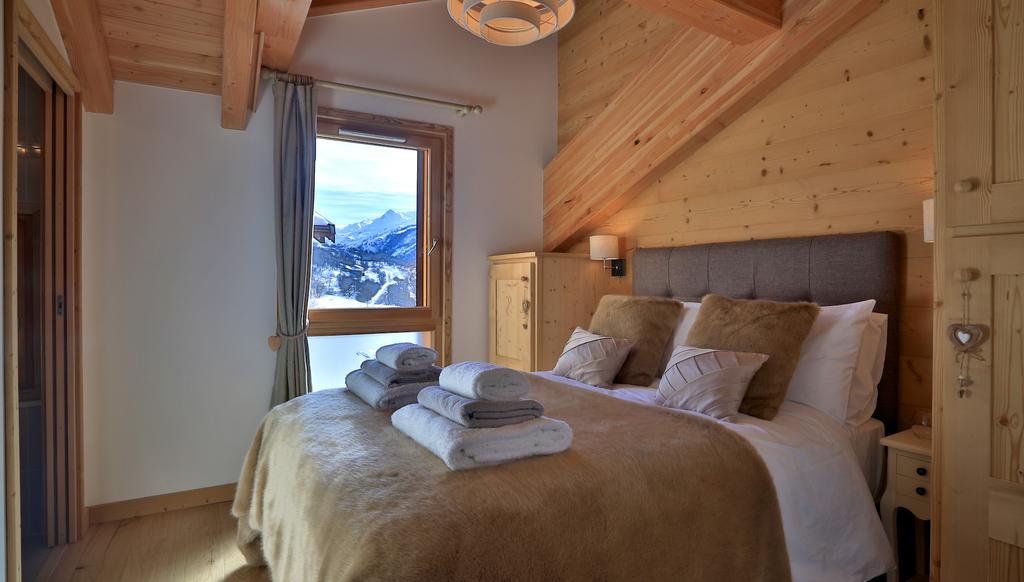 Chalet Aralia Bedroom 3 Situated on the second floor, this