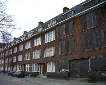 The planning of the redevelopment started in 1990 but failed to redevelop the