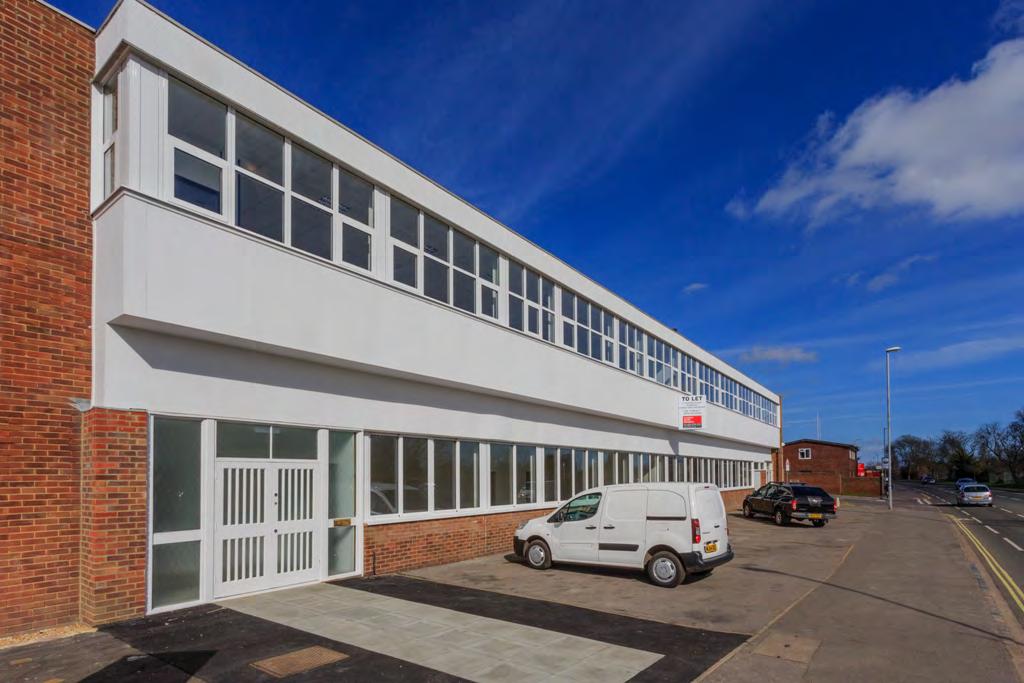 To Let Industrial Property Refurbished Warehouse / Showroom Units with Main Road Frontage 53-55 Burrfields Road, Portsmouth, Hampshire PO3 5DP 4,752-9,696 Sq Ft (441.40-900.