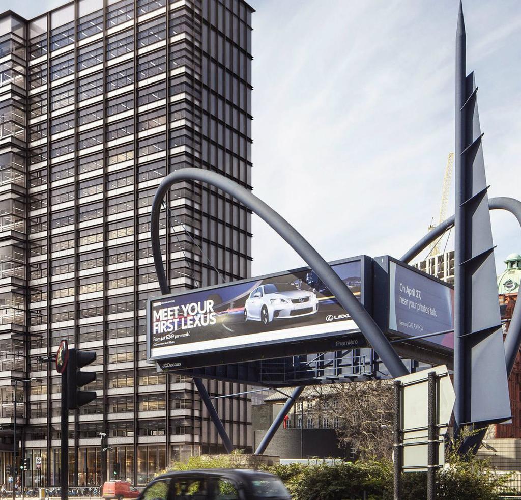 The tech city cluster surrounding Old Street Roundabout is located just a few hundred metres to the west of the property.