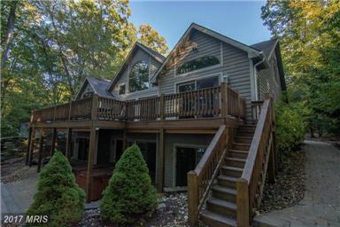 Page 3 of 5 939 LAKE SHORE DR, OAKLAND, MD 21550 List Price: $1,345,000 Own: Fee Simple, Sale Total Taxes: $14,455 MLS#: GA9780489 ADC Map: M57P641 Style: Contemporary Acre: 0.