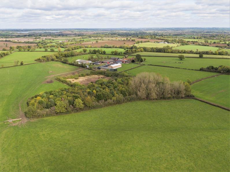 THE LAND Firs Farm extends to a total area of approximately 267.66 acres (108.28 hectares) comprising 225.67 acres (91.33 hectares) of pasture, 18.29 acres (7.40 hectares) of spinney, 18.19 acres (7.