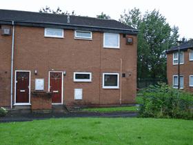 Red Rose Gardens M38 0BR Armitage, Little Hulton & Walkden 7630 B 82.78 per week This property is a flat low rise located in the Armitage area, Little Hulton and Walkden.