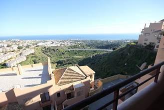 Ref Id: R67490 Calahonda Penthouse 04 m² 7 m² Setting : Close To Forest, Close To