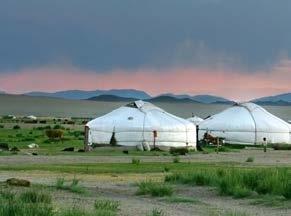Монгол Улсын Компанийн тухай болон Нягтлан бодох бүртгэлийн тухай хуулиудыг СТОУС-ын хүрээнд тайлбарлах нь Нягтлан бодох бүртгэлийн тухай хуучин хуульд зааснаар Монгол Улсын нутаг дэвсгэрт үйл