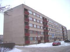 some insulation (5 cm of sand or stone dust, sowdust some buildings have glass wool), Buildings are without elevator with maximum 3 floors. 4. Period 1981-1990 large panel houses.