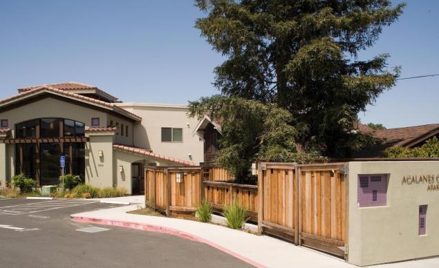 ACALANES COURT APARTMENTS WALNUT CREEK Family Housing Built in 2006 17 Units 4 PBV Assisted 1-3