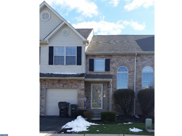05 / 2,112 Subdiv / Neigh: Waterford Greene Lot Dimensions: 24X88 School District: Springford Style: Colonial - High: Spring-Frd Design: 2 Story - Middle: Spring-Frd Type: Row/Town/Clu - Elementary:
