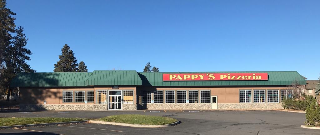 FOR LEASE 9,952 SF Retail/Restaurant Pappy's Pizzeria 20265 Meyer Drive Bend, Oregon 97702 The Story Fully built and well maintained full-service restaurant with large commercial kitchen, 2 walk-in