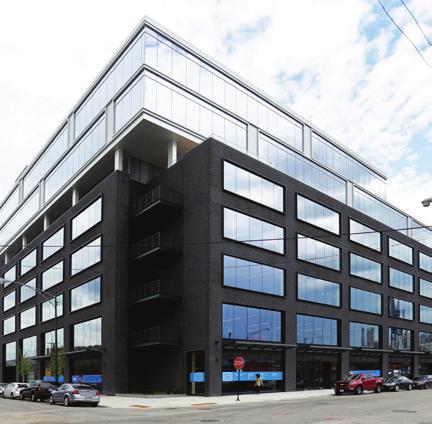 River West River West Chicago s newest office submarket, River West, continues to expand at a rapid pace. With the addition of 378,272 sf year-to-date, vacancy has increased to 16.7%.