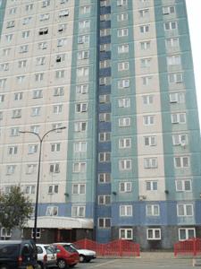 Flat Fitzwarren Court Rosehill Close M6 5LN High Street, East Salford 5332 Electric Storage Heating C 84.66 per week This property is a flat high rise located in the High Street area, East Salford.