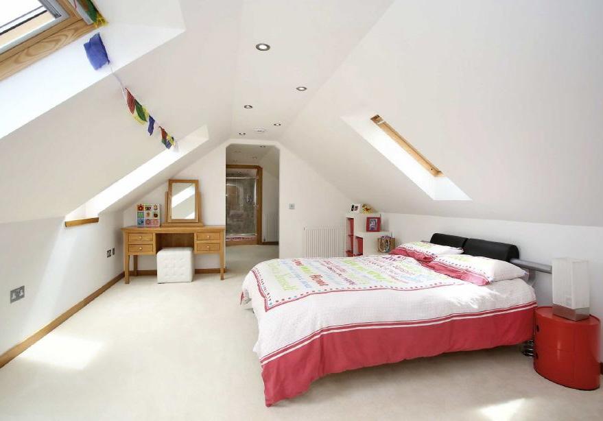 Again, ideal for children. This area leads directly to the most recently added Bedroom. BEDROOM 4 5.25m x 3.