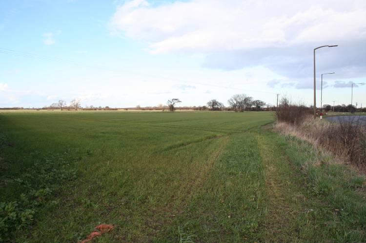 Site Reference: 527 Site Address: Land to the North of Moss Road & East of Sewage Works, Askern Hierarchy Status: Principal Town Settlement: