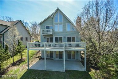 Garage # Gar/Cpt/Assgn: 4/ / Const: Wood View Accessibility: Water Access, Water Front, Water View Listing Co: Taylor-Made Deep Creek Vacations & Sale List.