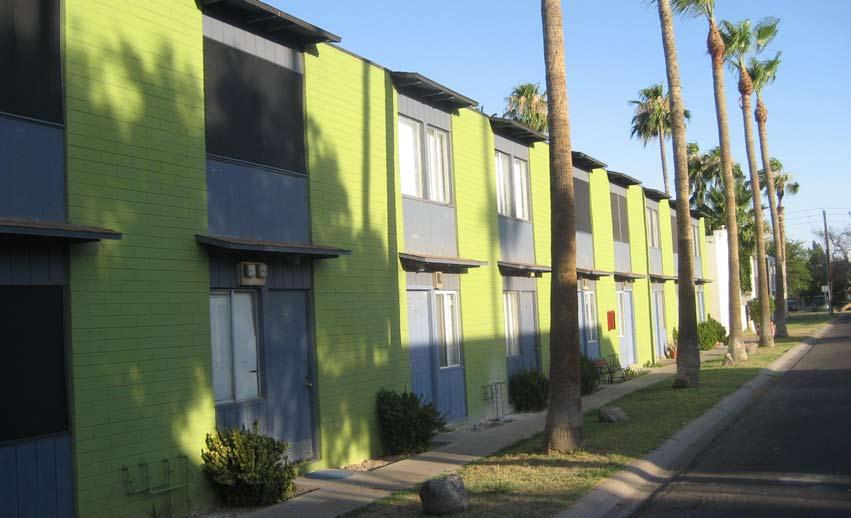 Investment Property Offering Tempe,, AZ A 33 Unit Bank Owned Apartment Complex Located in Tempe, Arizona Bill Hahn Senior Vice President 602 222 5105 Direct 602 418 9578 Mobile bill.hahn@colliers.
