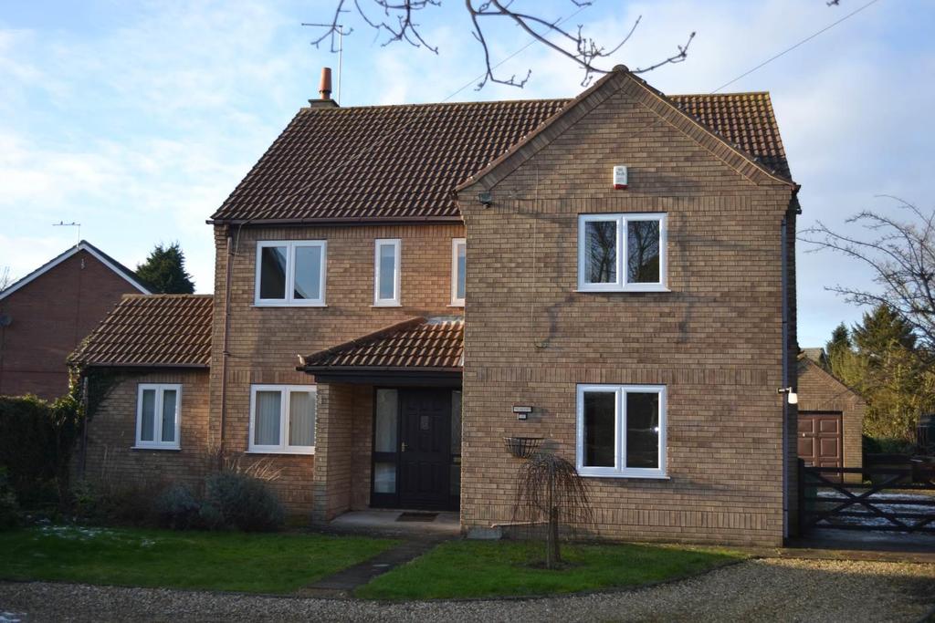 THE RECTORY 117 ERMINE STREET ANCASTER GRANTHAM LINCOLNSHIRE NG32 3QL TO LET A detached 4 bedroomed house with a garage, off road parking and a sizeable garden in the village of Ancaster.