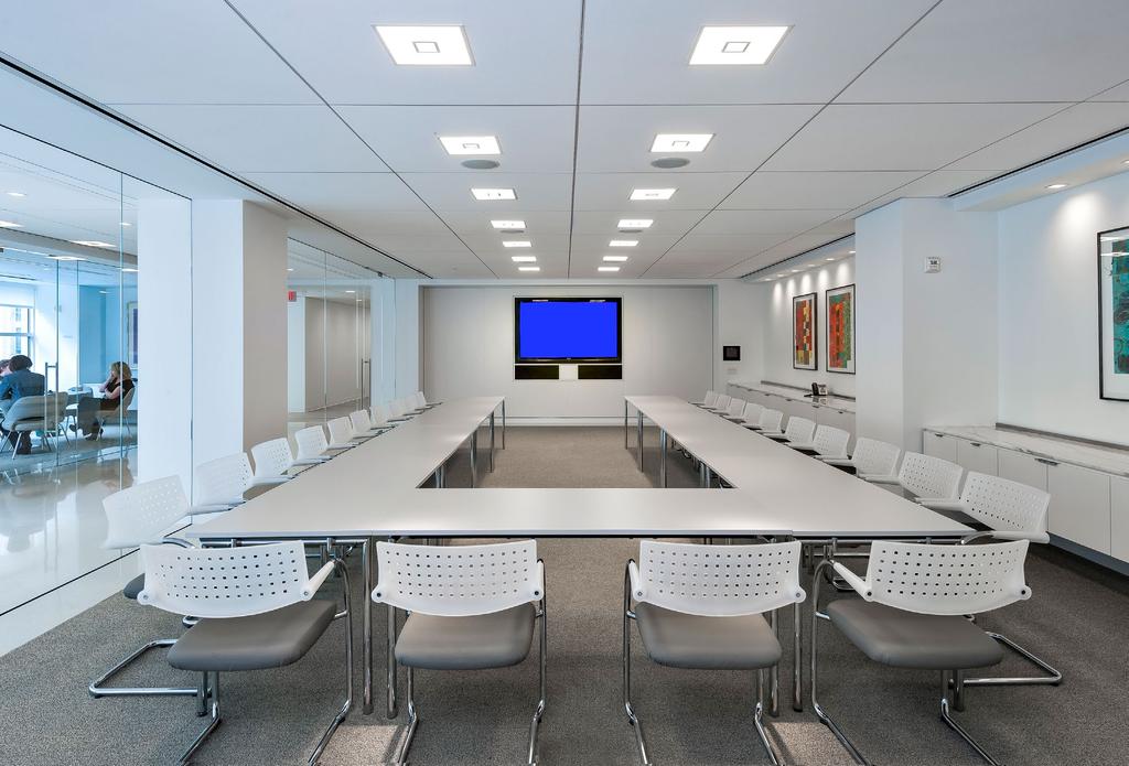 CONFERENCE & EVENT FACILITIES BRINGING PEOPLE TOGETHER For meetings and events with 10 to 50 guests, Midtown Square offers a state-of-theart conference facility that satisfies the most advanced