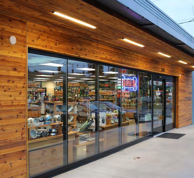 About the Tenant Mud Bay is the Pacific Northwest s premier independent pet retail chain, and Pet Business 2015 Retailer of the Year.