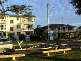 Property Type: Residential multi storey Property Size 12 Unit Apartment Block Location: Palm Beach, QLD Client: Private Developer Inspection Date: July 2009 Pty Ltd was instructed by a private