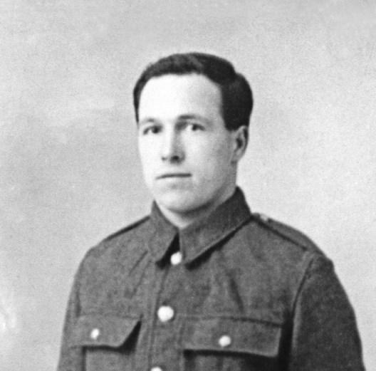 George Frederick BROWN (1892-1957) Unfortunately we cannot find George s service record, but know that he was with