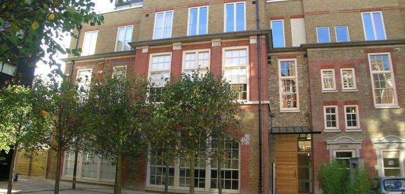 SOLD REF: 207612 2 Bed, Conversion Apartment, Communal Garden In Stepney City Apartment - A former School - Open Plan Living area - Two Double Mezzanine Bedrooms - A Two Bedroom Conversion Apartment