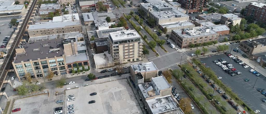 PROPERTY HIGHLIGHTS EXCELLENT FULTON MARKET LOCATION ON RANDOLPH STREET S RESTAURANT ROW 22 UNIT LUXURY BOUTIQUE APARTMENT BUILDING CONSISTS OF 20 2BD/2BA UNITS AND TWO JUST COMPLETED PENTHOUSE UNITS