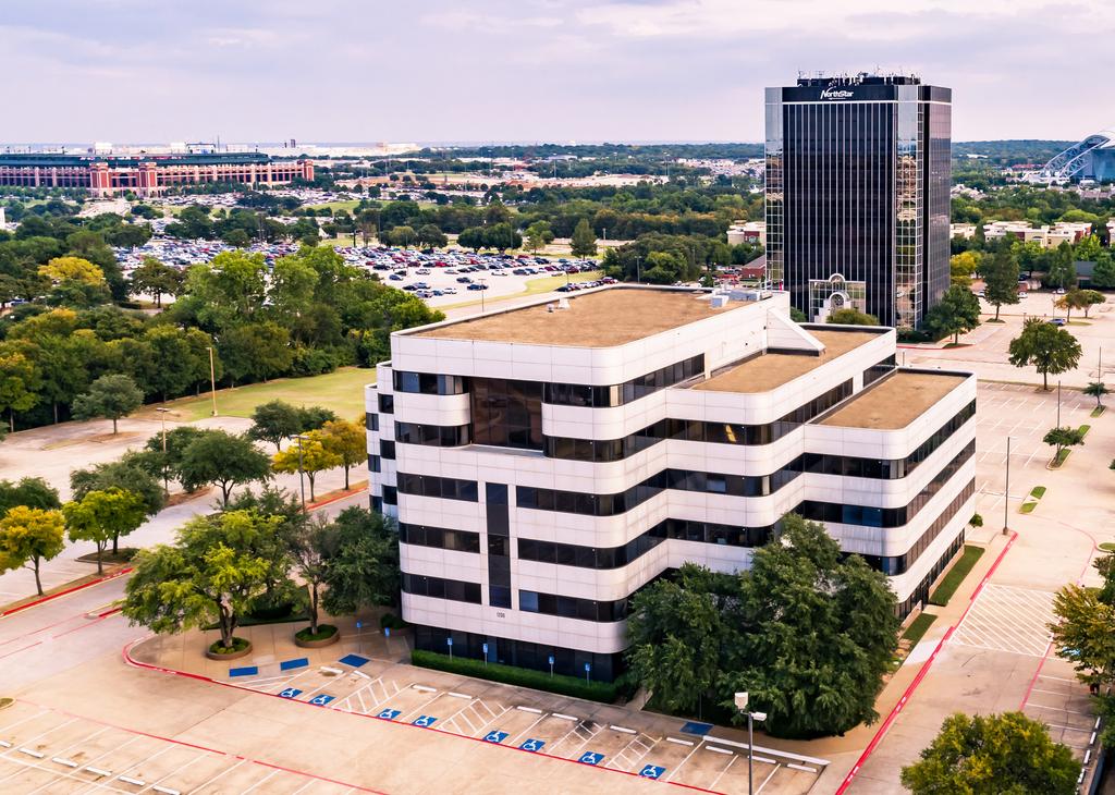 FOR LEASE 1200 E. COPELAND ROAD ARLINGTON TX 76011 In DFW s core business hub surrounded by its leading entertainment district!
