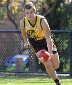 UNDER 19 S ROUND WRAP ALBION TO SQUARE OFF WITH NEWPORT POWER By NICK GALEA NEWPORT Power have comprehensively dismantled Werribee Districts after a first half blitz to record as 85-point win at