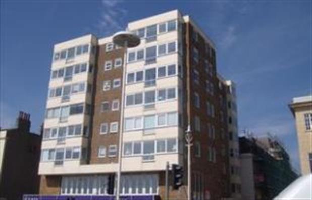 Available properties The Albemarle,Marine Parade, Brighton, UNFURNISHED Large second floor studio ideally located on Kemp Town sea front. Separate fully fitted kitchen & separate bathroom with shower.