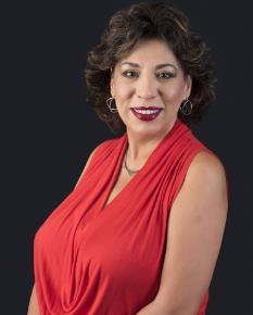 Consuelo has knowledge, creativity and experience in marketing properties. Consuelo has an extensive background in contract analysis.