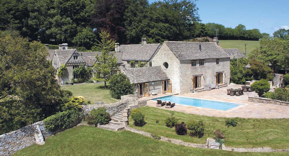 u The house is well located for social activities, with the Cotswold, the VWH and The Duke of Beaufort s hunts nearby; golf at the nearby Cirencester club and other courses at Naunton Downs,