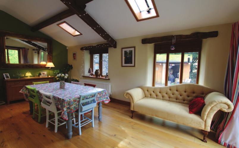 Berwick upon Tweed Carlisle Galashiels Keswick Newcastle Windermere Brief Résumé Outstanding six bedroomed (two en-suite) barn conversion with double garage and garden in delightful rural location.