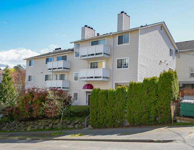 Offering Summary The Junction 8 is a low maintenance, easy to manage building located in West Seattle s thriving Alaska Junction neighborhood.