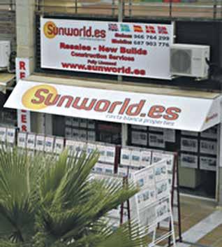 www.costablancapropertyguide.com December 2016 - Issue 2 The Latest News 3 SUNWORLD Estate Agents - WHO ARE THEY? Sunworld is a family-run estate agent based in the Orihuela Costa.