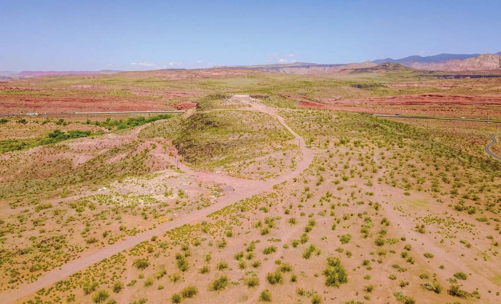 4± ACRES Close to Washington Water Tower above I-15 Washington, UT 84780 *Approximate property line noted to distinguish property boundary Property Features Rare Ridge top opportunity check out the