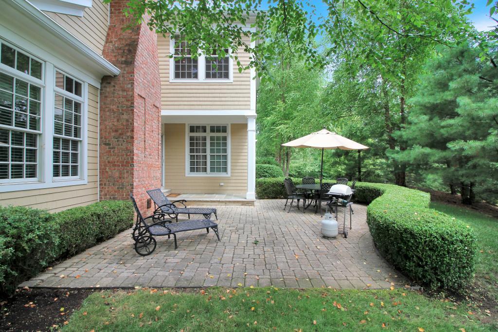 Exterior / Yard: Tranquil, spacious, and with beautiful hardscaping is how you to describe the rear yard.