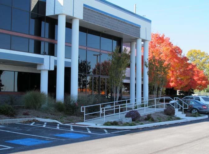 For Lease 717.697.2422 Office Space The Rossmoyne Business Center 5000 Ritter Road, Suite 203 Available Square Feet: 2,835-6,178 SF Lease Price: $13.