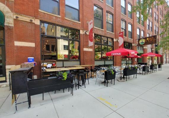 For Lease Ready-to-Open Restaurant Space 217 W. Huron River North, Chicago, IL 60654 PROPERTY OVERVIEW: High profile restaurant space in prime River North location.