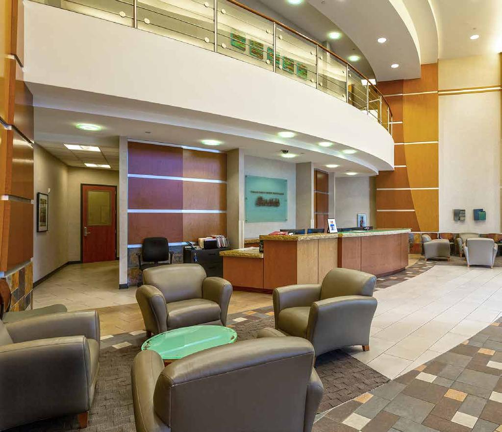INVESTMENT HIGHLIGHTS COMMITTED, INVESTMENT- GRADE CREDIT TENANT Wells Fargo features superior investment-grade credit and has occupied space in the building since 2004.