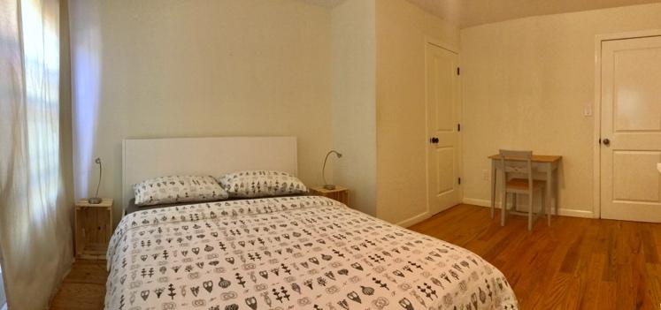 a washer/dryer. The rooms have high ceilings and large windows. 752 Bushwick Block/Lot Class Bedrooms # Size (sq. ft.