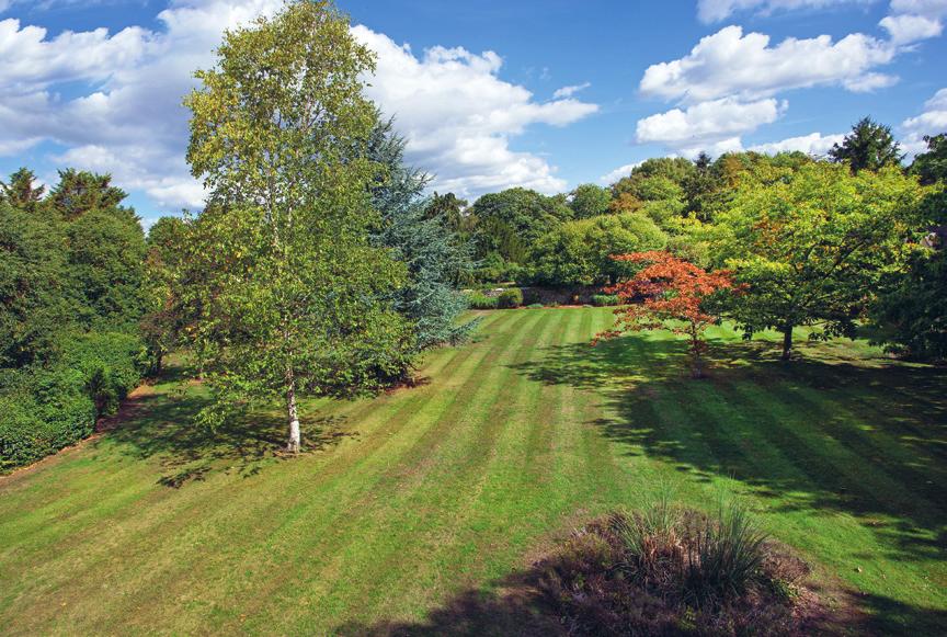 The gardens and grounds of the property are a particularly attractive feature and comprise a formal area with box hedging, lavender and rose beds. There is also a kitchen garden and an orchard.