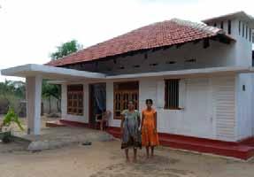 UN-Habitat has a long and positive history of engagement in Sri Lanka dating back four decades, but with short-term impacts. Mrs. K. Sivagowri s damaged house before the repairs.