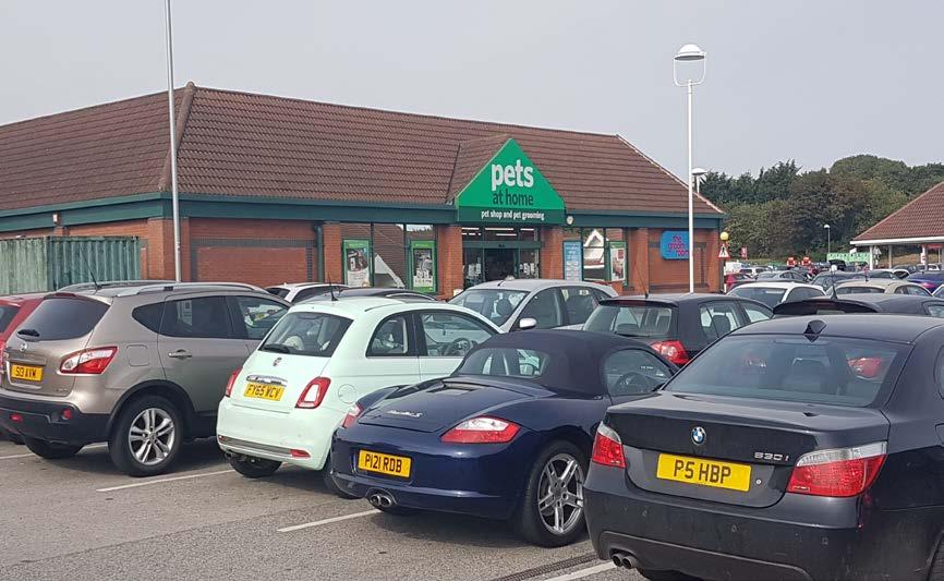 FOR SALE VIRTUAL FREEHOLD RETAIL INVESTMENT PETS AT HOME UNIT 4 HEWITTS AVENUE CLEETHORPES DN35 9QR Let to Pets at Home Ltd Lease expiry 29/9/2024 Pets at Home