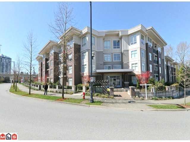 North Surrey, Whalley # 218 13555 GATEWAY DR, V3T 0B5 MLS# F1446683 List Price: $249,000 Previous Price: $264,000 Original Price: $264,000 Style of Home: Upper Unit Total Parking: 1 Construction: