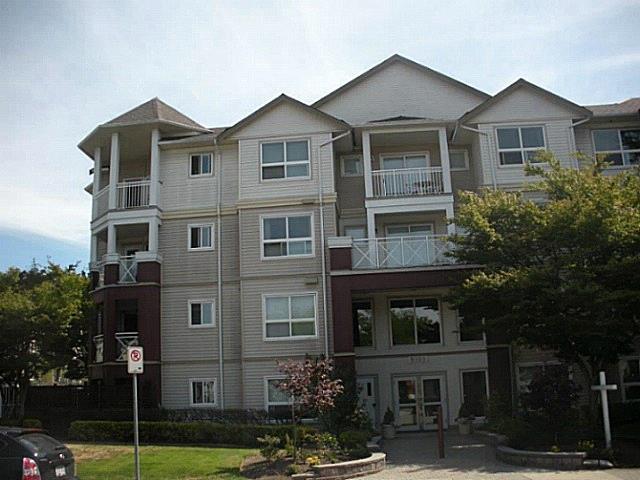 Surrey, Queen Mary Park Surrey # 225 8068 120A ST, V3W 3P3 MLS# F1449176 List Price: $125,000 Previous Price: Original Price: $125,000 Style of Home: Inside Unit, Upper Unit Total Parking: 1