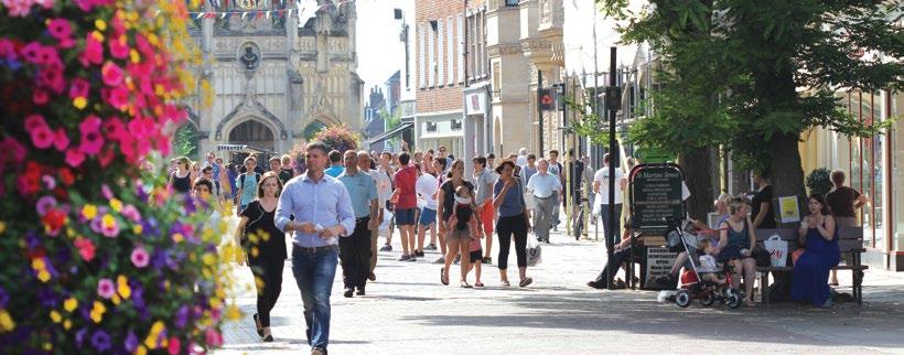 chichester Chichester offers many key cultural attractions including the internationally acclaimed Chichester Festival Theatre showcasing the very best current productions, and Pallant House Gallery