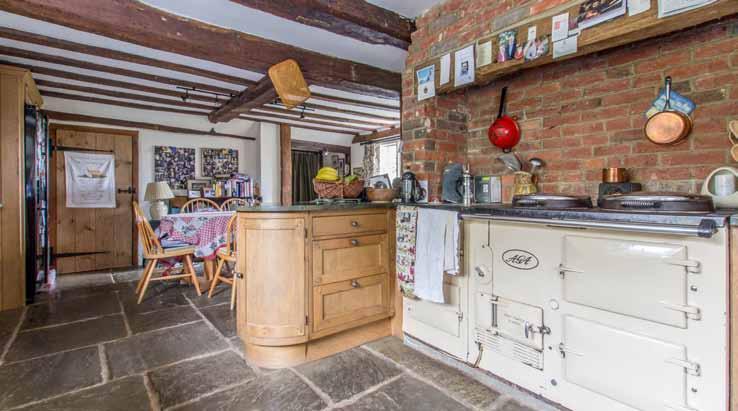 GREAT BAINDEN An exceptional Grade II Listed property located in an elevated, traffic-free position with outstanding views overlooking the unspoilt Rother valley.