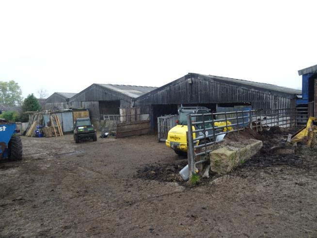 central feed passage Concrete panelled Silage Pit 25.60m x 10.