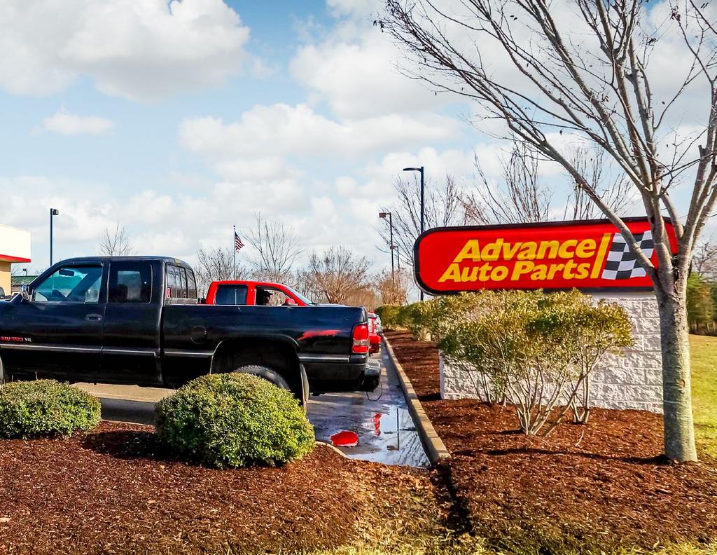INVESTMENT HIGHLIGHTS ADVANCE AUTO PARTS CORPORATE LEASE: 10 Years Remaining in the Current Lease Term with Three (3) Five (5) Year Options to Renew Tenant Recently Extended Their Lease for an
