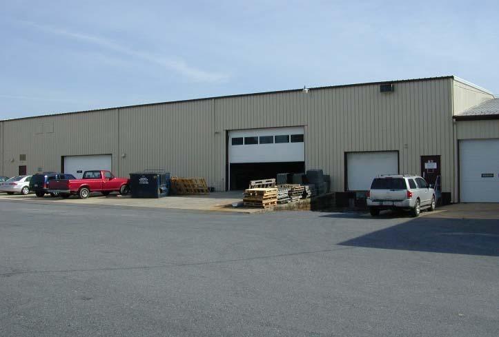 For Lease 717.293.4477 Industrial/Warehouse/Storage 76 & 78 West Main Street Reinholds, PA 17569 Available Square Feet 5,000, 10,000 or 15,000 square feet Lease Rate $3.